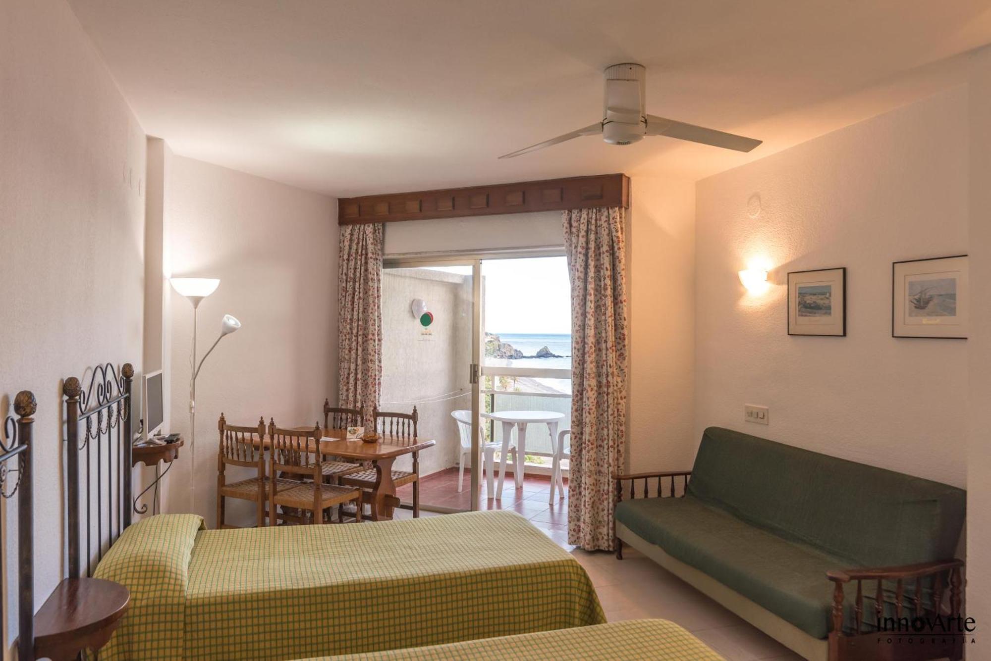 Apartamentos Chinasol Almuñécar Zimmer foto